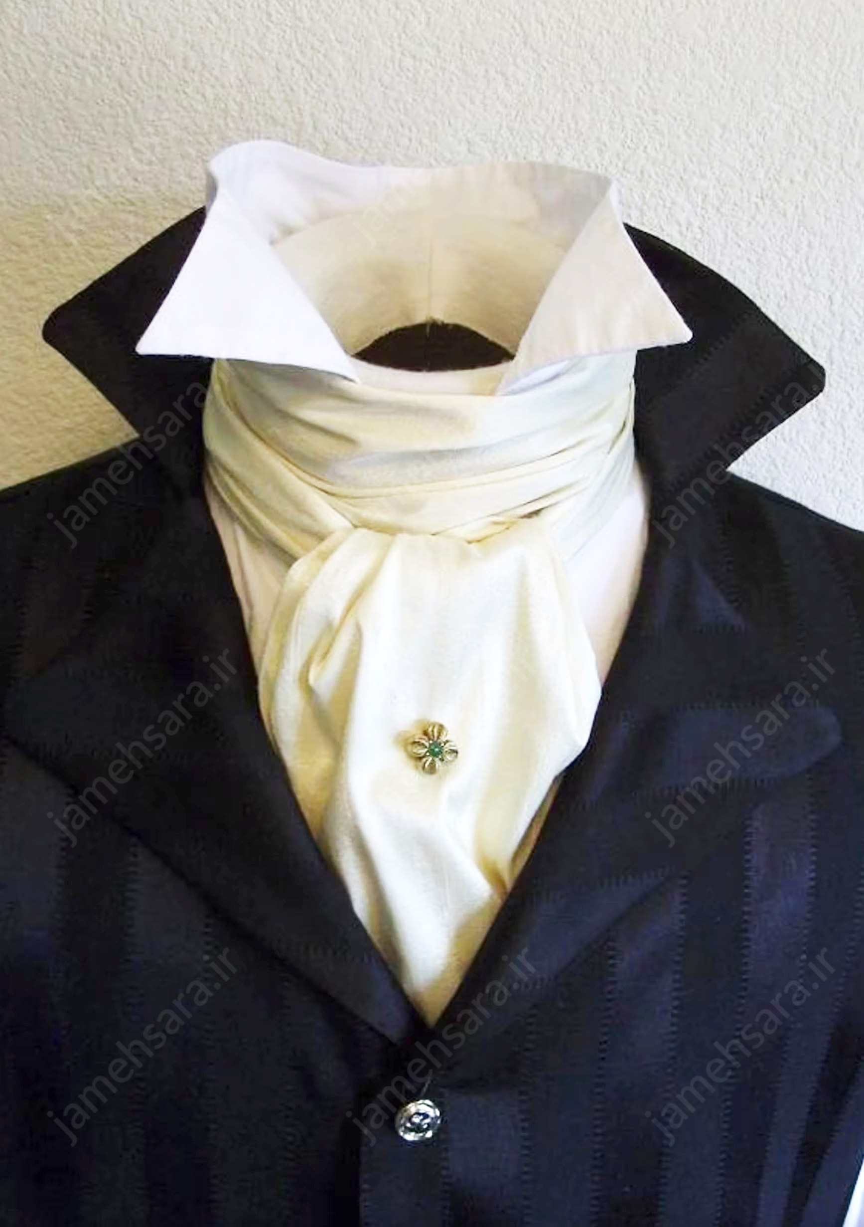 دستمال گردن قرن 18